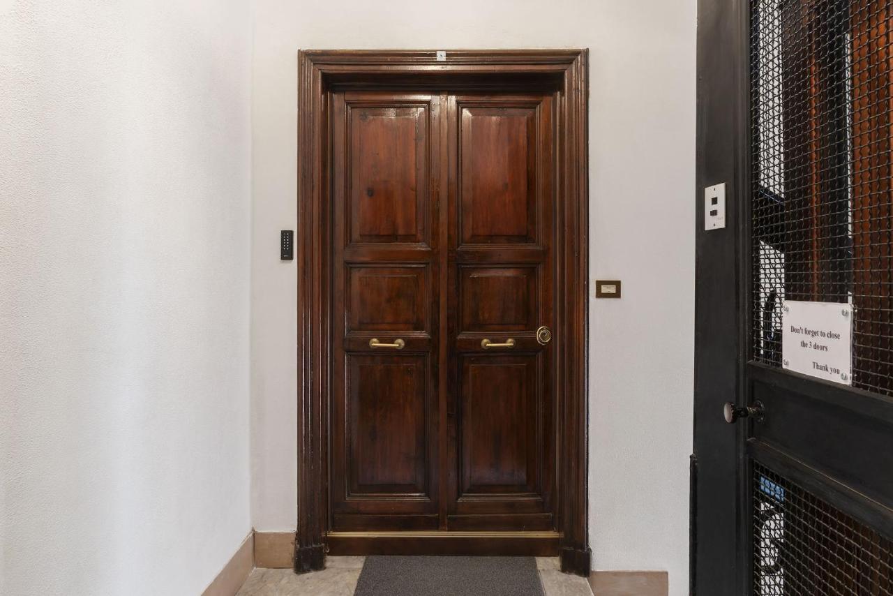 Appartamento Via Genova Рим Екстериор снимка